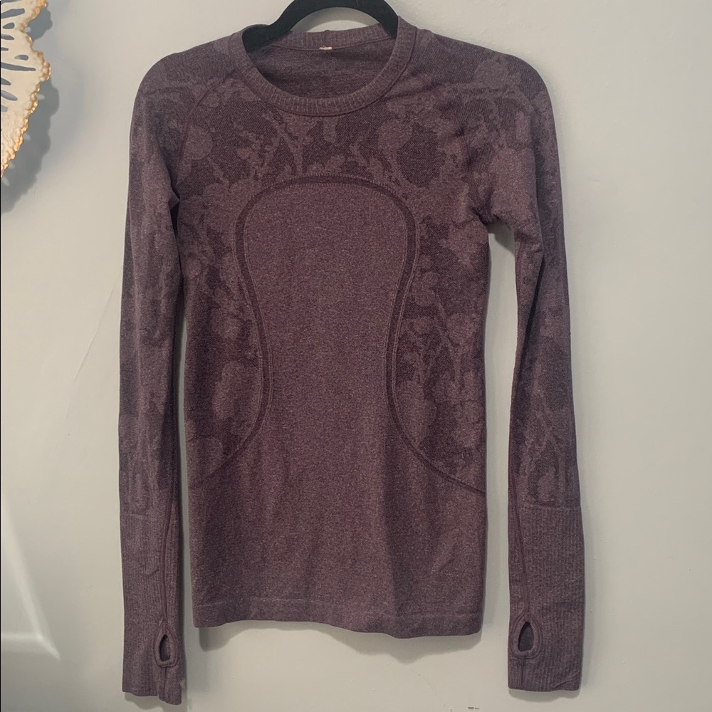 lululemon Special Edition Swiftly - Picture 2 of 5